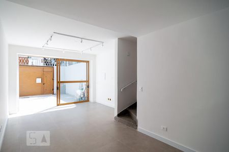 Sala de casa para alugar com 2 quartos, 120m² em Cidade Monções, São Paulo