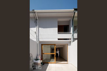 Casa à venda com 120m², 2 quartos e sem vaga Casa à venda com 120m², 2 quartos e sem vagaGaragem