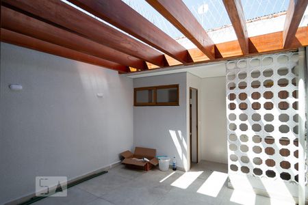 Casa à venda com 120m², 2 quartos e sem vaga Casa à venda com 120m², 2 quartos e sem vagaQuintal