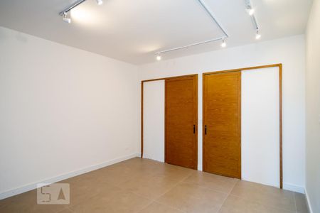 Suíte 1 de casa para alugar com 2 quartos, 120m² em Cidade Monções, São Paulo