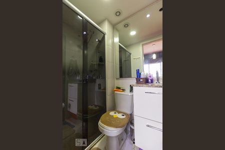 Apartamento à venda com 75m², 3 quartos e 2 vagasBanheiro Suíte 2