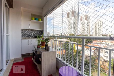 Sacada  de apartamento à venda com 3 quartos, 75m² em Ferreira, São Paulo