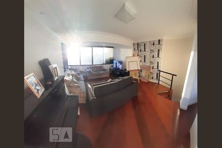Sala Piso Superior de apartamento à venda com 5 quartos, 240m² em Santo Amaro, São Paulo