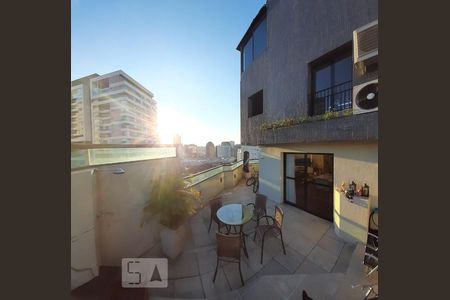 Apartamento à venda com 240m², 5 quartos e 3 vagasVaranda 