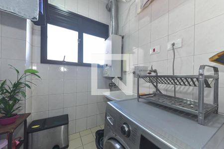 Lavanderia de apartamento à venda com 3 quartos, 76m² em Vila Gumercindo, São Paulo