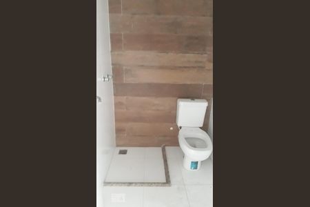 Casa para alugar com 120m², 3 quartos e 2 vagas Casa para alugar com 120m², 3 quartos e 2 vagasBanheiro Corredor