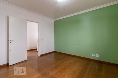 Casa de condomínio para alugar com 320m², 4 quartos e 4 vagas Casa de condomínio para alugar com 320m², 4 quartos e 4 vagasSuíte 1