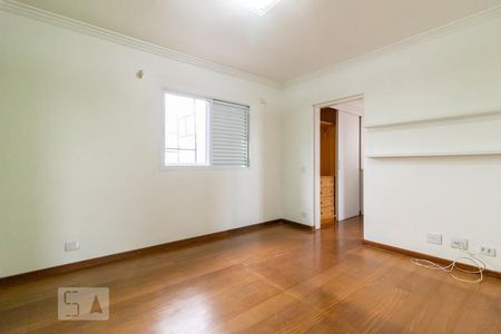 Casa de condomínio para alugar com 320m², 4 quartos e 4 vagas Casa de condomínio para alugar com 320m², 4 quartos e 4 vagasSuíte 1