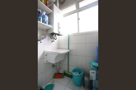 Apartamento para alugar com 70m², 3 quartos e 1 vagaÁrea de Serviço