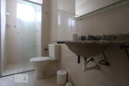 Apartamento para alugar com 70m², 3 quartos e 1 vagaBanheiro