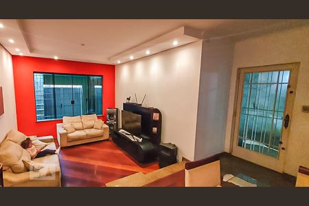 Casa à venda com 170m², 4 quartos e sem vagaSala