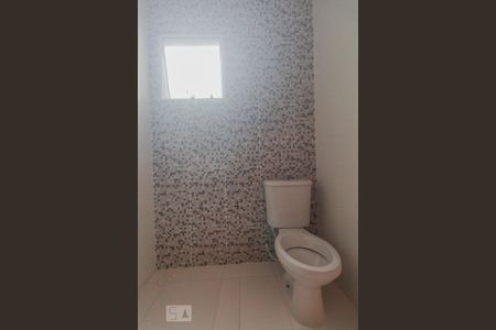 Banheiro de apartamento para alugar com 1 quarto, 33m² em Vila Prudente, São Paulo