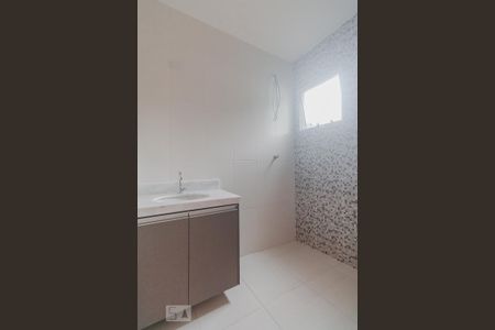 Banheiro de apartamento para alugar com 1 quarto, 33m² em Vila Prudente, São Paulo