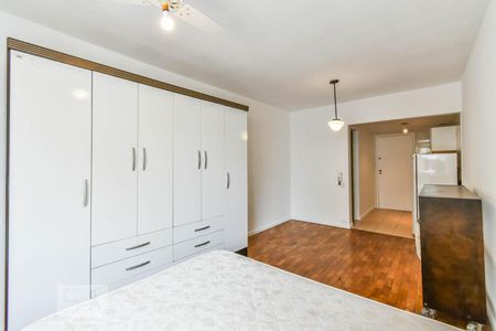 Studio para alugar com 33m², 1 quarto e 1 vaga Studio para alugar com 33m², 1 quarto e 1 vagaStudio