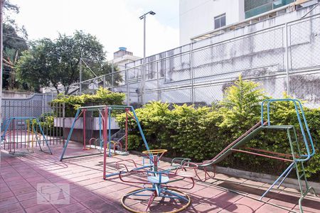 Apartamento à venda com 86m², 3 quartos e 1 vagaÁrea Comum - Playground