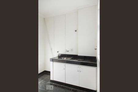 Apartamento à venda com 86m², 3 quartos e 1 vagaÁrea de Serviço