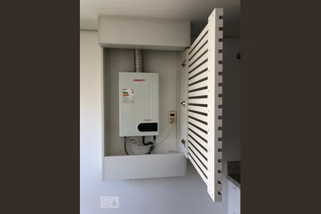 Apartamento à venda com 70m², 1 quarto e 1 vagaAquecedor