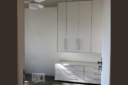 Apartamento à venda com 70m², 1 quarto e 1 vagaQuarto