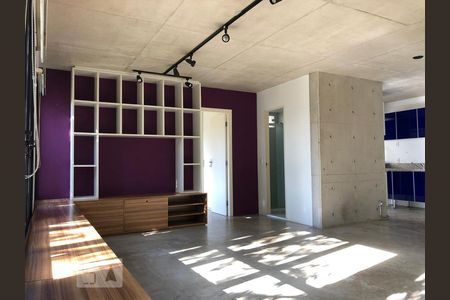 Apartamento à venda com 70m², 1 quarto e 1 vagaSala
