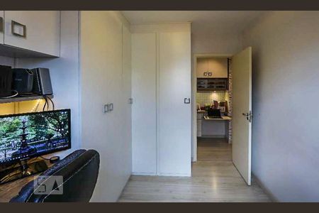 Quarto de apartamento para alugar com 2 quartos, 52m² em Vila das Mercês, São Paulo
