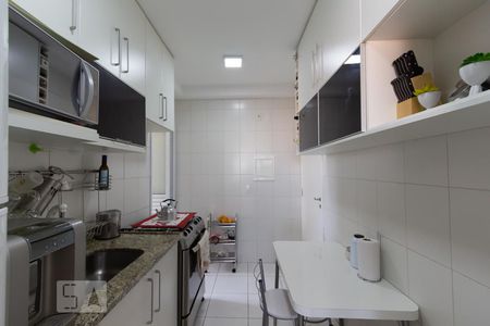 Apartamento à venda com 87m², 2 quartos e 2 vagasCozinha
