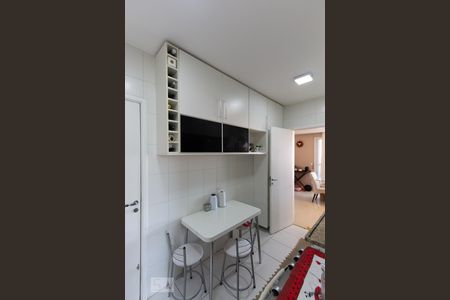 Apartamento à venda com 87m², 2 quartos e 2 vagasCozinha