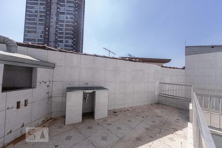 Apartamento para alugar com 110m², 3 quartos e sem vagaTerraço