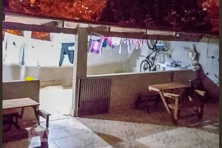 Casa à venda com 98m², 2 quartos e sem vaga Casa à venda com 98m², 2 quartos e sem vagaCobertura