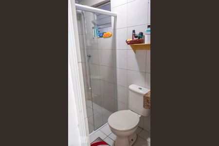 Casa à venda com 98m², 2 quartos e sem vaga Casa à venda com 98m², 2 quartos e sem vagaBanheiro do Quarto 2