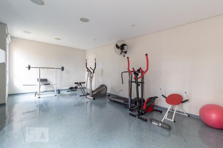 Apartamento para alugar com 60m², 2 quartos e 1 vaga Apartamento para alugar com 60m², 2 quartos e 1 vagaÁrea comum – Academia