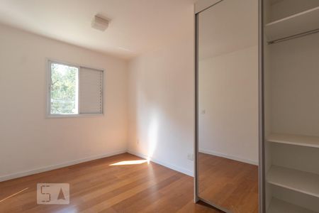 Quarto 2 de apartamento para alugar com 2 quartos, 60m² em Jaguaré, São Paulo