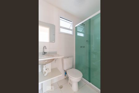 Banheiro de apartamento para alugar com 2 quartos, 60m² em Jaguaré, São Paulo