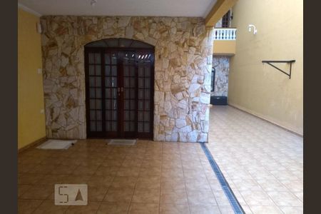 Casa para alugar com 190m², 3 quartos e 4 vagasQuintal