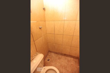 Casa à venda com 300m², 3 quartos e sem vaga Casa à venda com 300m², 3 quartos e sem vagaBanheiro 3 Andar