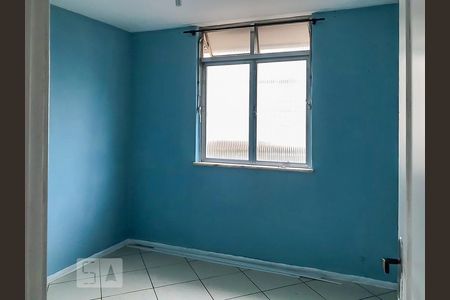 Quarto 1 de apartamento para alugar com 3 quartos, 75m² em Penha, Rio de Janeiro