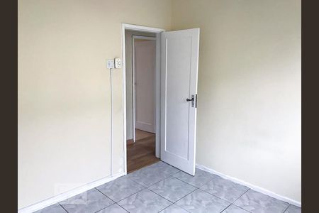 Quarto 2 de apartamento para alugar com 3 quartos, 75m² em Penha, Rio de Janeiro