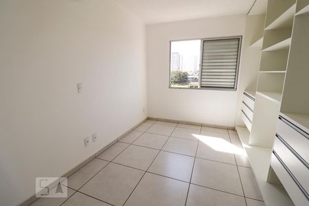 Quarto 2 de apartamento para alugar com 2 quartos, 64m² em Jardim Atlântico, Goiânia