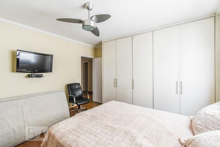 Apartamento à venda com 200m², 4 quartos e 2 vagasQuarto 2