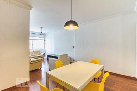 Sala de apartamento à venda com 3 quartos, 90m² em Vila Nova Conceição, São Paulo