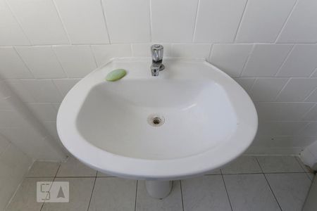 Banheiro de apartamento para alugar com 1 quarto, 46m² em Vila Mariana, São Paulo