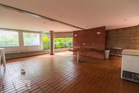 Apartamento para alugar com 77m², 2 quartos e 1 vagaÁrea comum - Churrasqueira