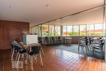 Apartamento para alugar com 77m², 2 quartos e 1 vagaÁrea comum - Salão de Festas