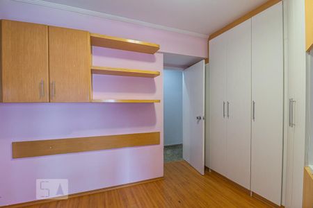Apartamento para alugar com 77m², 2 quartos e 1 vagaQuarto 2