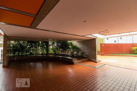 Apartamento para alugar com 77m², 2 quartos e 1 vagaÁrea comum