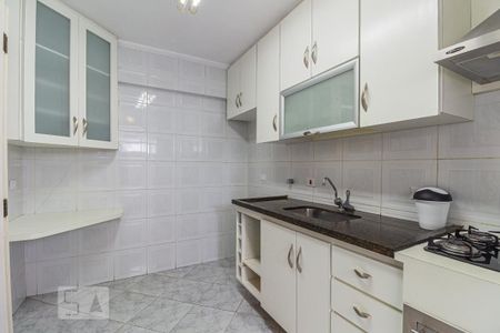 Apartamento para alugar com 77m², 2 quartos e 1 vagaCozinha