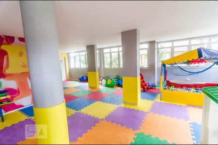 Apartamento para alugar com 60m², 2 quartos e 2 vagas Apartamento para alugar com 60m², 2 quartos e 2 vagasÁrea comum