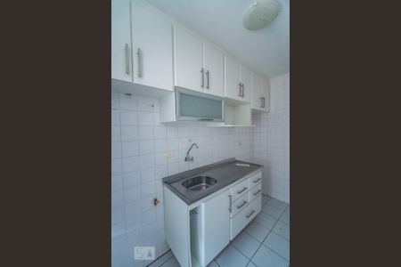 Apartamento para alugar com 60m², 2 quartos e 2 vagas Apartamento para alugar com 60m², 2 quartos e 2 vagasCozinha