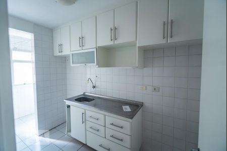 Apartamento para alugar com 60m², 2 quartos e 2 vagas Apartamento para alugar com 60m², 2 quartos e 2 vagasCozinha