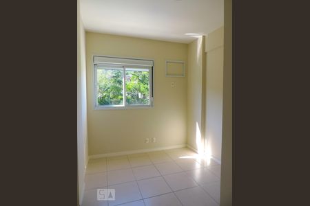 Quarto 2 de apartamento para alugar com 2 quartos, 65m² em Itacorubi, Florianópolis