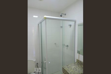 Banheiro Social - Box de apartamento para alugar com 2 quartos, 65m² em Itacorubi, Florianópolis
